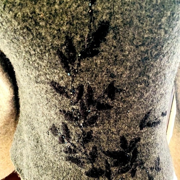 Cousin Johnny grey wool sweater with black beading and embroidery. Size S. EUC. - Picture 5 of 12